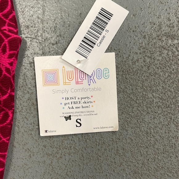 LuLaRoe New Small Burgundy & Pink Swirl Cassie Skirt NWT - Picture 7 of 8